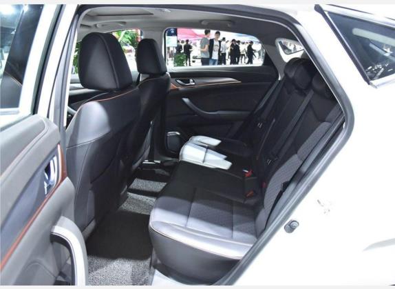 逸动XT 2019款 1.6L GDI 自动领潮型 国VI 车厢座椅   后排空间