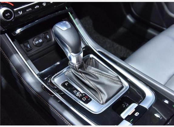 逸动XT 2019款 1.6L GDI 自动领潮型 国VI 中控类   挡把