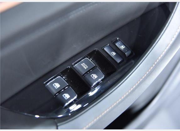 逸动XT 2019款 1.6L GDI 自动领潮型 国VI 车厢座椅   门窗控制