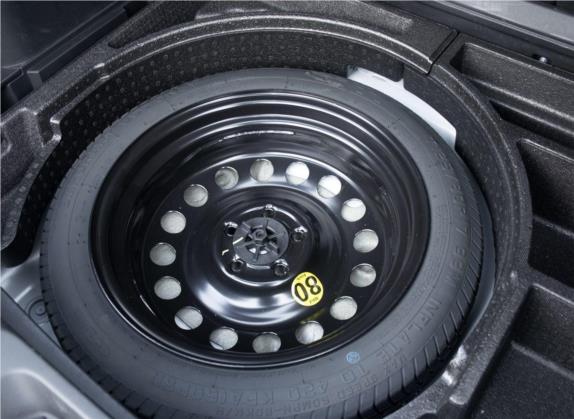 长安CS35PLUS 2019款 1.6L 自动酷联版 其他细节类   备胎