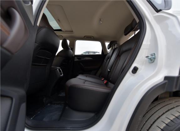 长安CS35PLUS 2019款 1.6L 自动悦联升级版 车厢座椅   后排空间