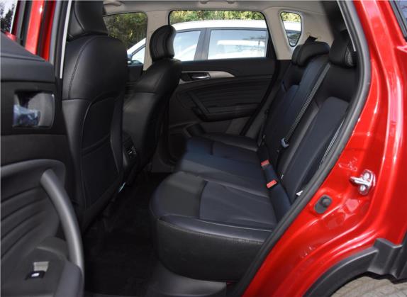 长安CS35PLUS 2021款 荣耀百万版 1.6L CVT豪华版 车厢座椅   后排空间