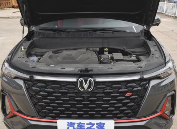 长安CS35PLUS 2022款 蓝鲸NE 1.4T DCT领航型 其他细节类   发动机舱