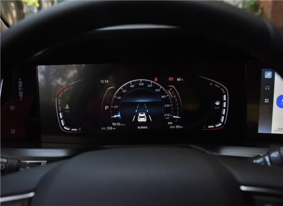 长安CS75 PLUS 2020款 1.5T 自动尊贵型 中控类   仪表盘