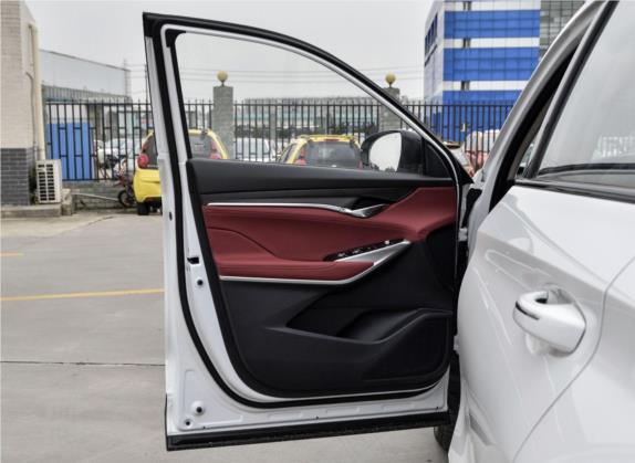 长安CS75 PLUS 2020款 2.0T 自动领航型 车厢座椅   前门板