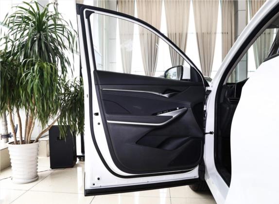 长安CS75 PLUS 2020款 1.5T 手动豪华型 车厢座椅   前门板