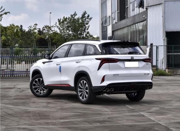长安CS75 PLUS 2022款 2.0T 自动领航型 外观   斜后