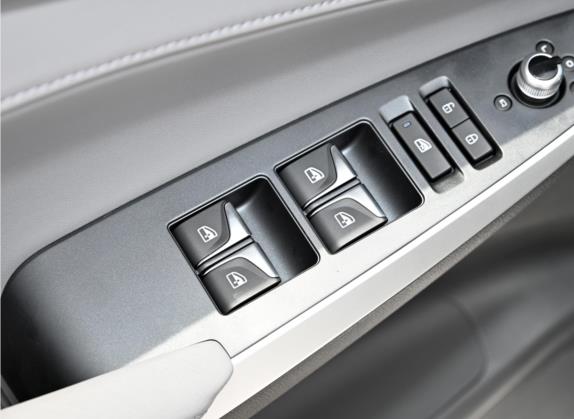 长安CS75 PLUS 2022款 第二代 1.5T 自动尊享型 车厢座椅   门窗控制