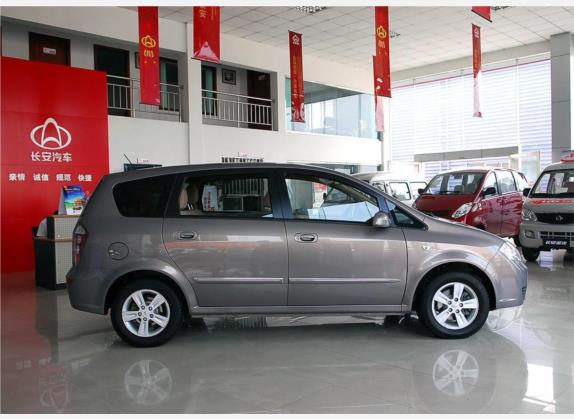 杰勋 2007款 2.0L 手动舒适型 外观   正侧