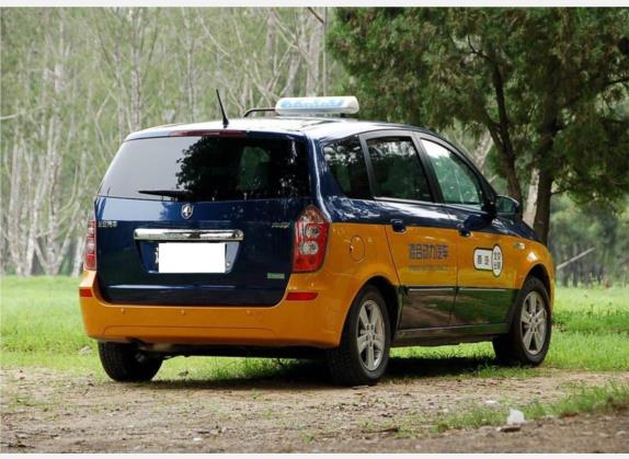 杰勋 2009款 HEV 1.5L 豪华型 外观   斜后