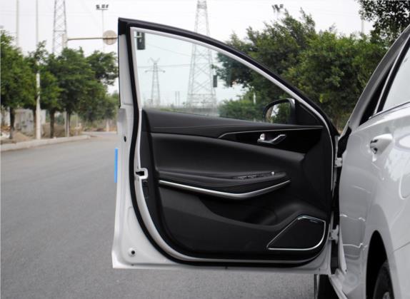 锐程CC 2020款 1.5T 自动炫锐型 车厢座椅   前门板