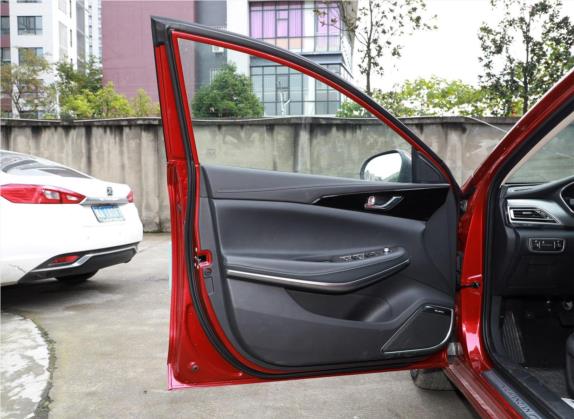 锐程CC 2020款 1.5T 自动潮锐型 车厢座椅   前门板