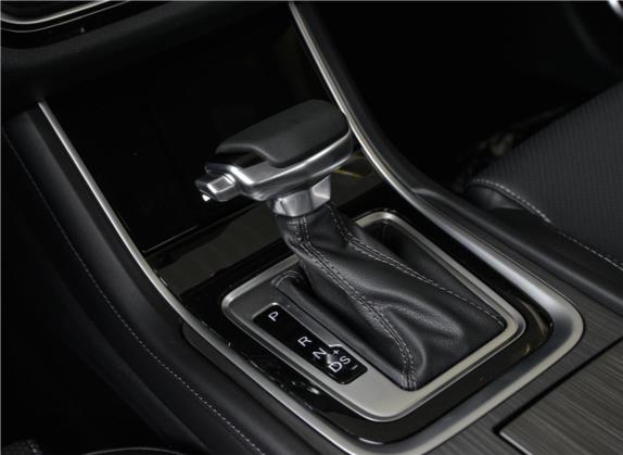 锐程CC 2021款 蓝鲸版 1.5T DCT豪华型 中控类   挡把