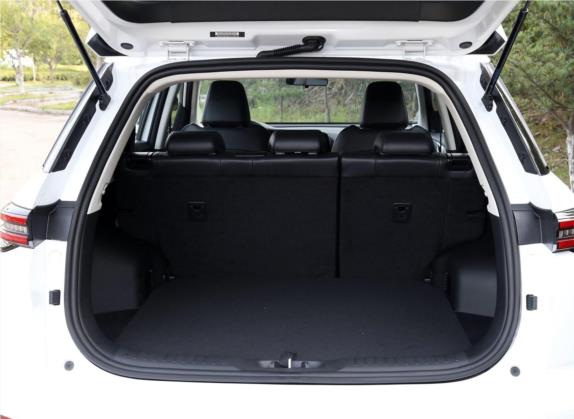 长安CS55PLUS 2020款 1.5T 自动炫动型 车厢座椅   后备厢