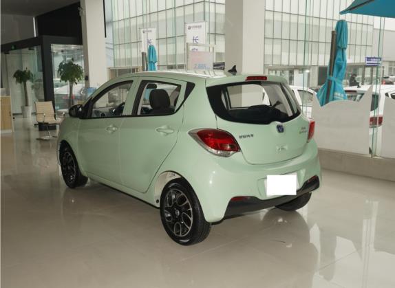 奔奔E-Star 2021款 国民版 多彩款 磷酸铁锂（31.18kWh） 外观   斜后