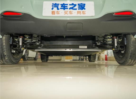 奔奔E-Star 2021款 国民版 多彩款 磷酸铁锂（31.18kWh） 其他细节类   后悬架