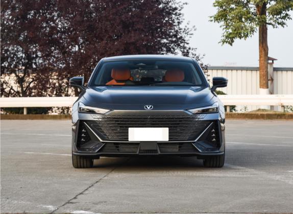 长安UNI-V 2022款 1.5T 智慧领航型 外观   正前