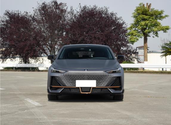 长安UNI-V 2022款 1.5T 运动版 外观   正前