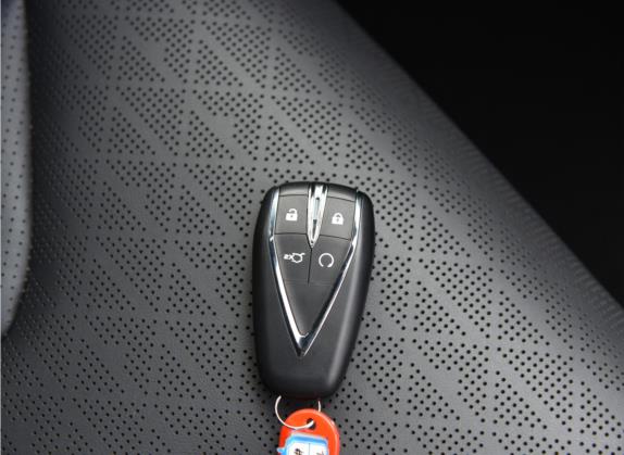 长安UNI-V 2022款 2.0T 领速版 其他细节类   钥匙