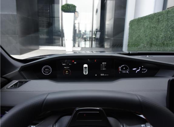 长安UNI-V 2022款 2.0T 领速版 中控类   仪表盘