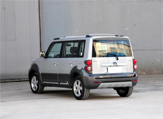 长城M2 2012款 1.5L 手动都市版 外观   斜后