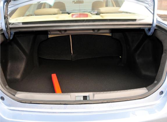 长城C30 2012款 1.5L CVT舒适型 车厢座椅   后备厢