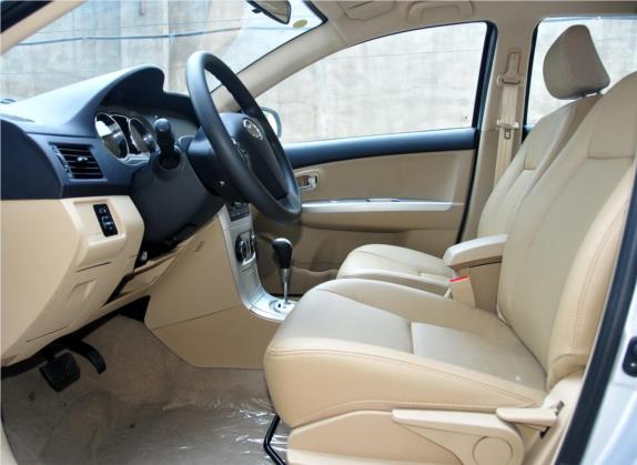 长城C30 2012款 1.5L CVT豪华型 车厢座椅   前排空间