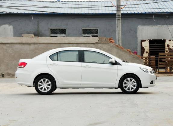 长城C30 2012款 1.5L 手动精英型 外观   正侧