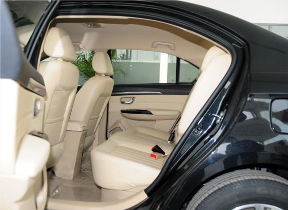 长城C30 2015款 1.5L AMT豪华型 车厢座椅   后排空间