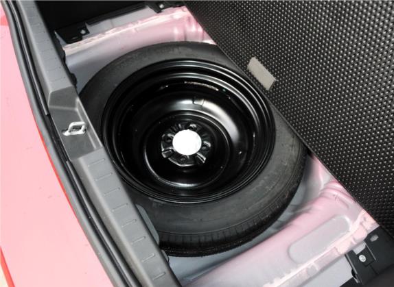 长城C20R 2011款 1.5L 手动都市型 其他细节类   备胎