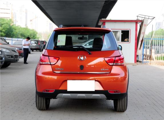 长城M4 2012款 1.5L 手动豪华型 外观   正后