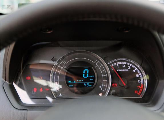长城M4 2012款 1.5L 手动豪华型 中控类   仪表盘