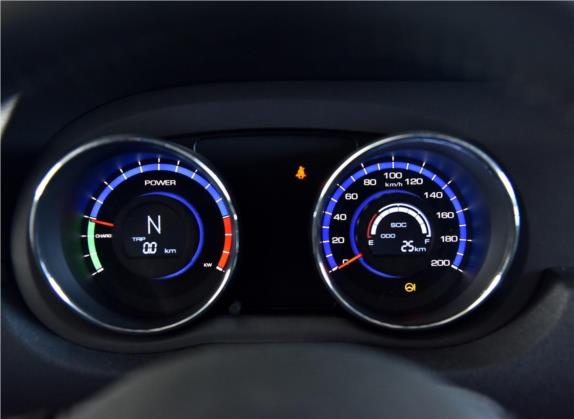 长城C30新能源 2017款 EV 豪华型 中控类   仪表盘