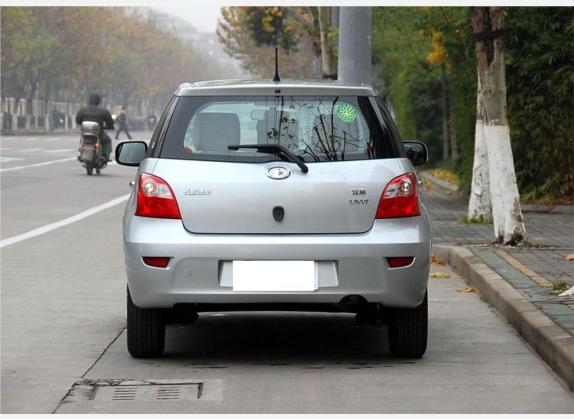 炫丽 2009款 1.3VVT 豪华型 外观   正后