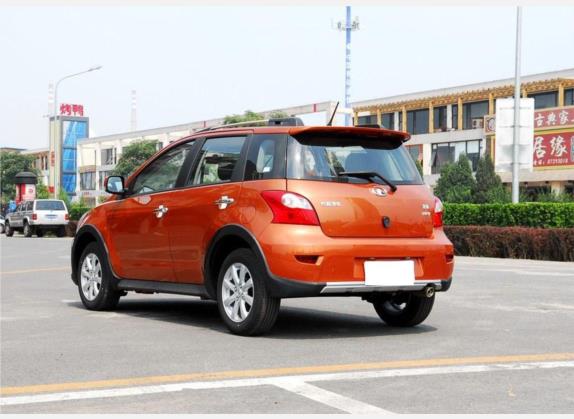 炫丽 2009款 CROSS 1.3VVT 外观   斜后