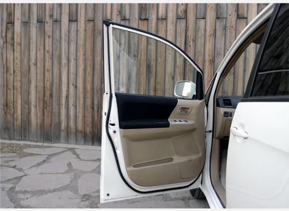 嘉誉 2008款 2.0L 手动舒适型 车厢座椅   前门板