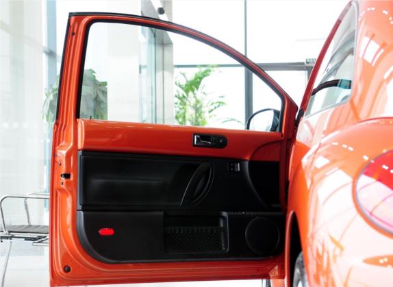甲壳虫 2010款 2.0 BlackOrange舒适版 车厢座椅   前门板