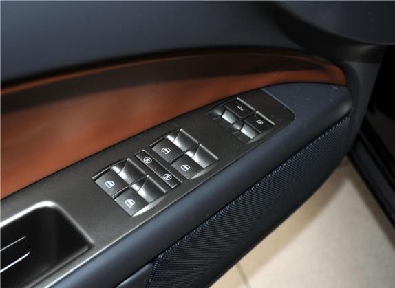 辉腾 2012款 3.6L 尊享定制型 车厢座椅   门窗控制