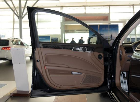辉腾 2015款 3.0L 专享版 车厢座椅   前门板