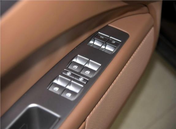 辉腾 2015款 3.0L 专享版 车厢座椅   门窗控制