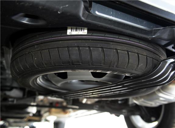 凯路威 2014款 2.0TSI 两驱舒适版 其他细节类   备胎