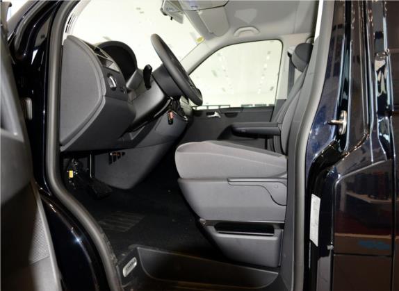 凯路威 2014款 2.0TSI 四驱舒适版 车厢座椅   前排空间