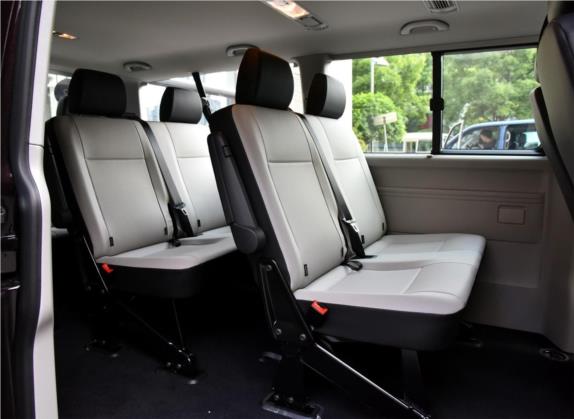 凯路威 2016款 2.0TSI 四驱舒适版 9座 车厢座椅   后排空间