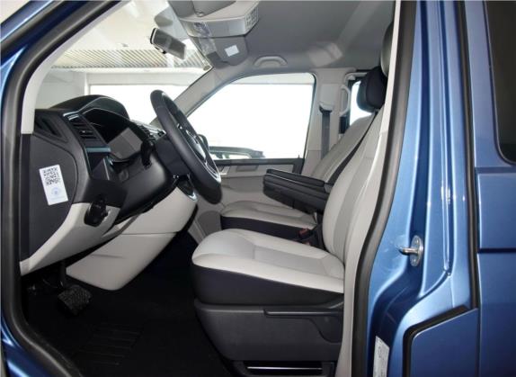 凯路威 2016款 2.0TSI 四驱舒适版 8座 车厢座椅   前排空间