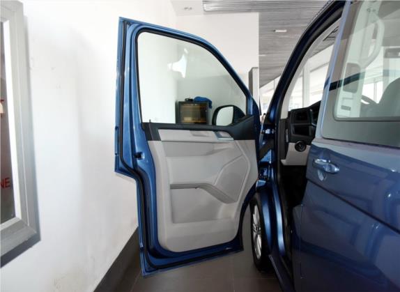 凯路威 2016款 2.0TSI 四驱舒适版 8座 车厢座椅   前门板
