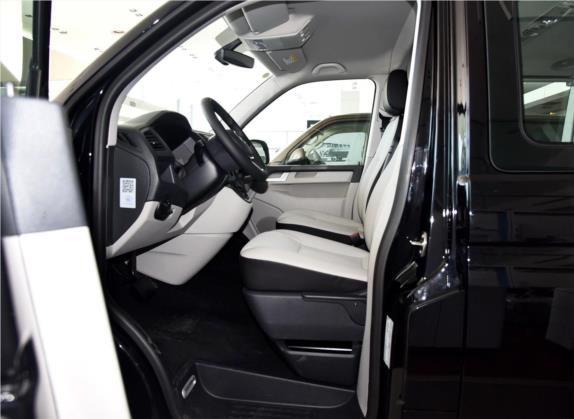 凯路威 2017款 2.0TSI 四驱豪华版 7座 车厢座椅   前排空间