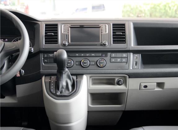凯路威 2018款 2.0TSI 四驱舒适版 8座 中控类   中控台