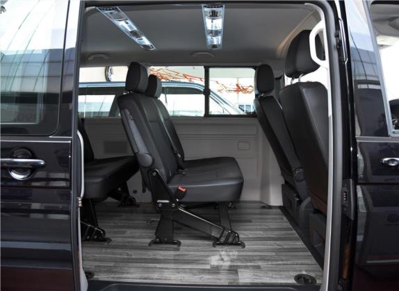 凯路威 2018款 2.0TSI 四驱舒适版 9座 车厢座椅   后排空间