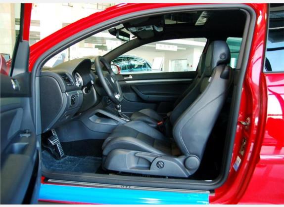 高尔夫(进口) 2006款 GTI 2.0T 三门版 车厢座椅   前排空间