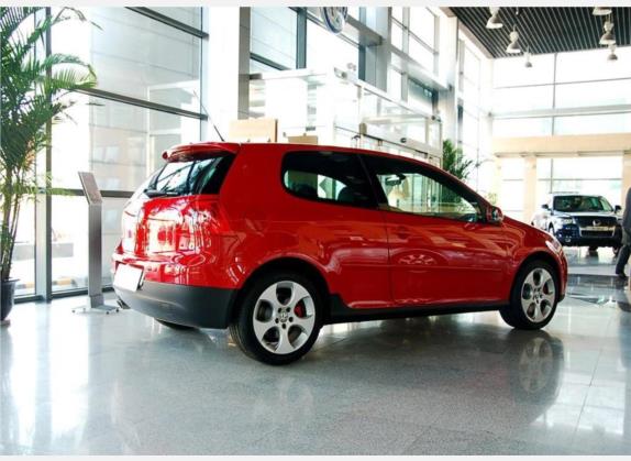 高尔夫(进口) 2006款 GTI 2.0T 三门版 外观   斜后